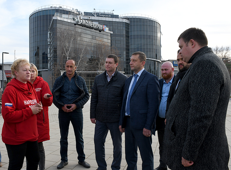Член Центрального штаба ОНФ Светлана Калинина высоко оценила реализацию в Белореченске нацпроекта «Жилье и городская среда»