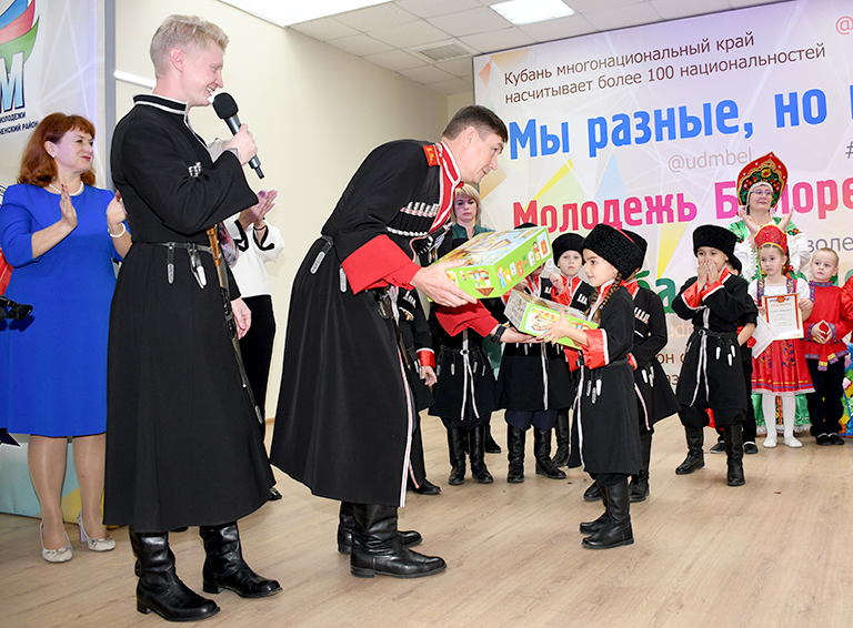 Белореченский детский сад «Радуга» провел фестиваль-конкурс «Дружат дети всей земли»