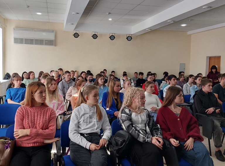Белореченские полицейские побеседовали со студентами в рамках профилактики экстремизма и терроризма
