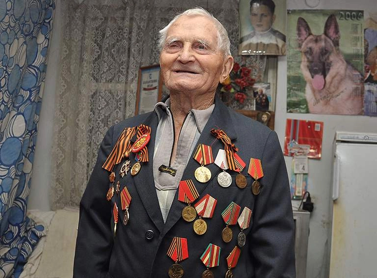 Сегодня 102-й день рождения отмечает фронтовик из Белореченска Николай Тихонович Барковский