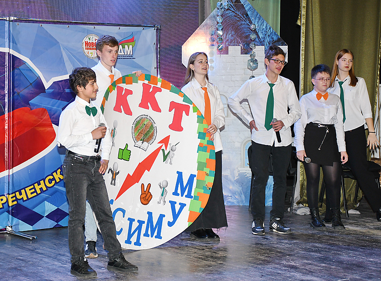 В районном Доме культуры состоялся зимний фестиваль Белореченской лиги КВН
