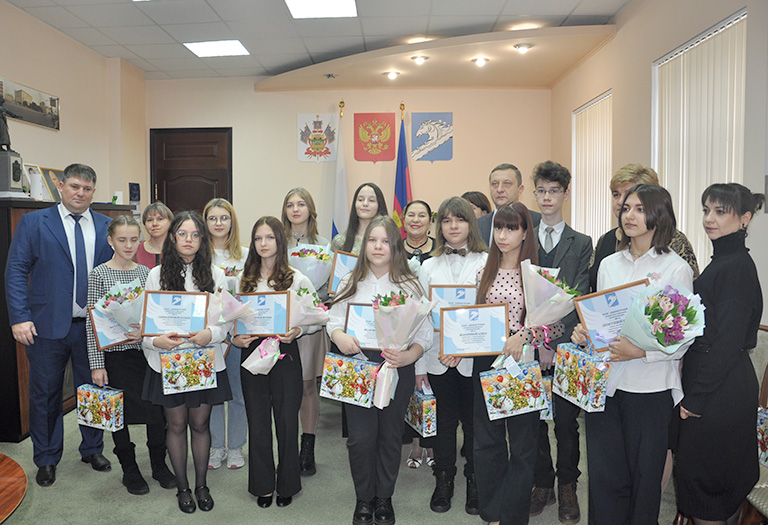 Гранты для юных музыкантов, художников и мастеров из Белореченского района