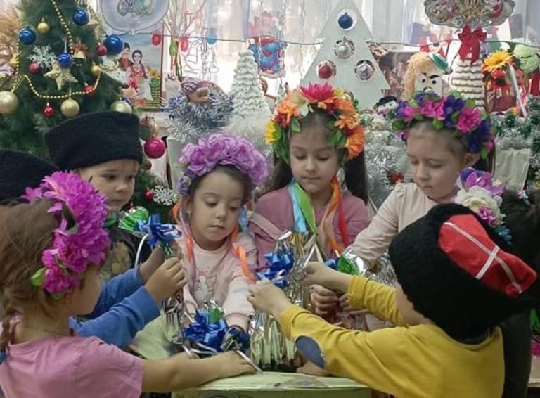 Самые юные жители Белореченского района принимают участие в акции «Подарок солдату»