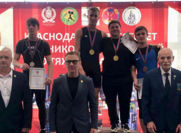 Белореченские тяжелоатлеты ДЮСШ «Авангард» завоевали на Первенстве Кубани 14 (!) медалей разного достоинства