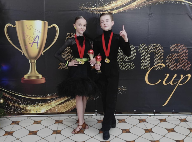 Танцоры белореченской «Радуги» Даниил Коротков и Дарья Романова стали победителями Российских соревнований