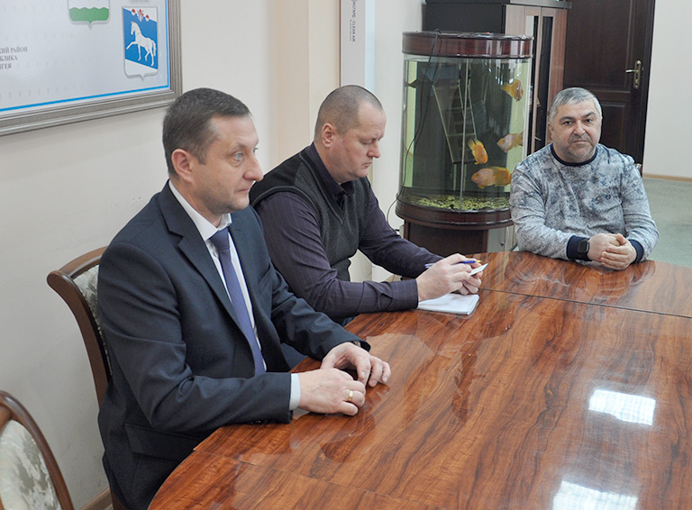Встречу с руководством регионального отделения «Союза армян России» провел сегодня глава Белореченского района