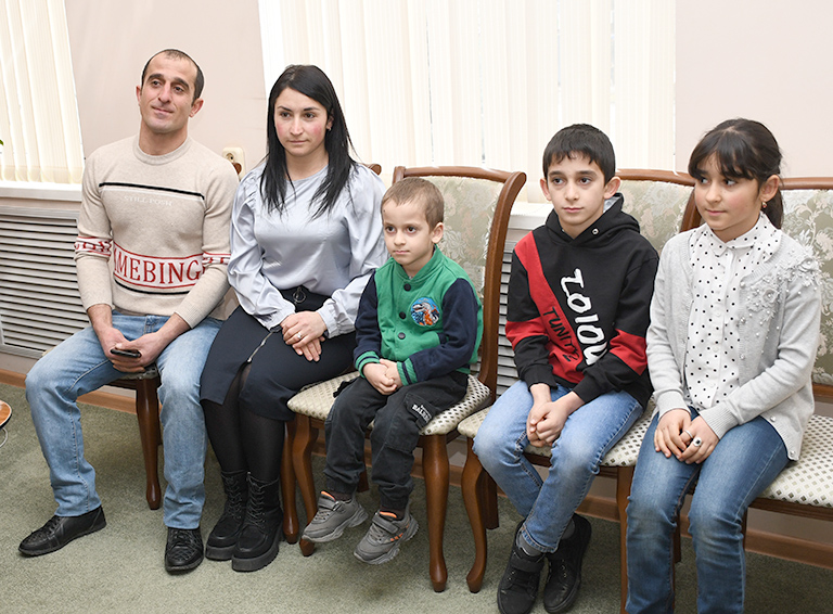 На одну счастливую семью в Белореченском районе стало больше