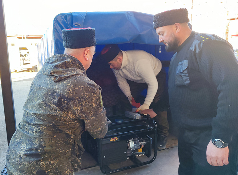 Казаки Майкопского казачьего отдела доставили очередную партию гуманитарной помощи в зону проведения СВО