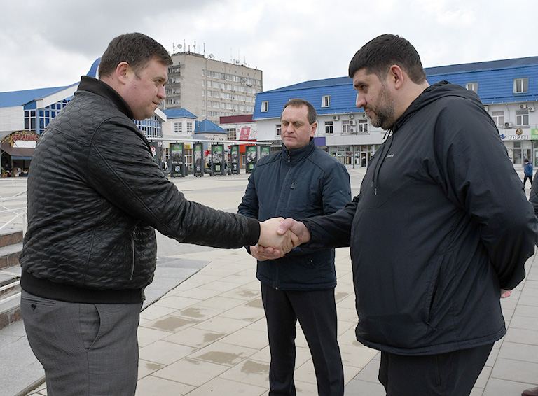 Стеле на центральной площади Белореченска вернут первоначальный вид