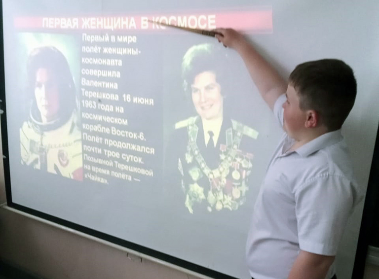 В Верхневеденеевской школе прошли мероприятия, посвящённые Дню космонавтики