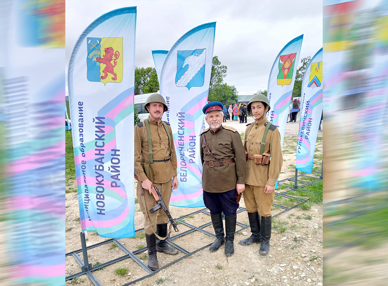 Белореченские реконструкторы приняли участие в «Десанте Славы» около Анапы