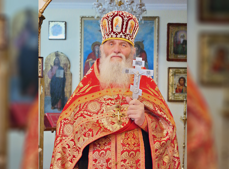 Благочинный Белореченского района поздравил православных христиан с Пасхой