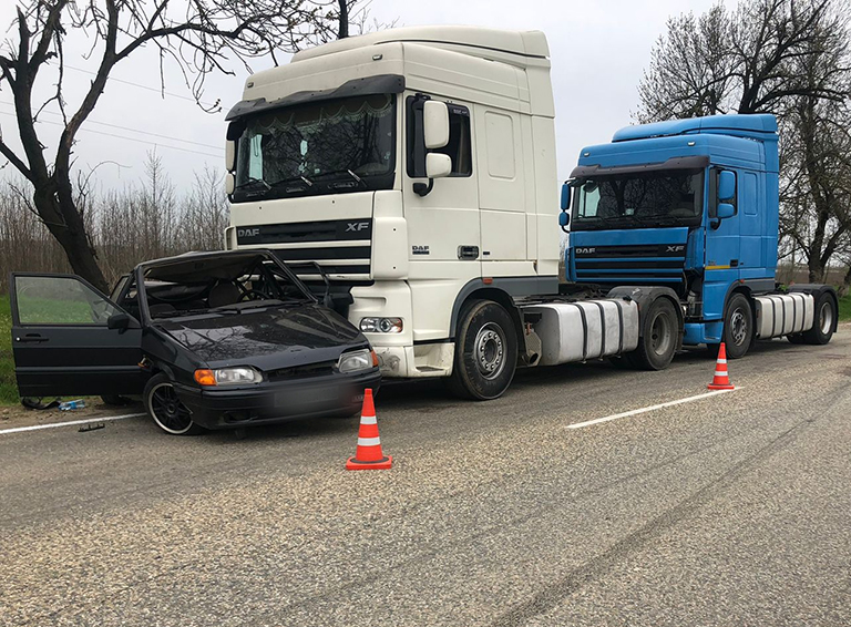 Белореченские полицейские устанавливают причины ДТП, в котором погиб человек