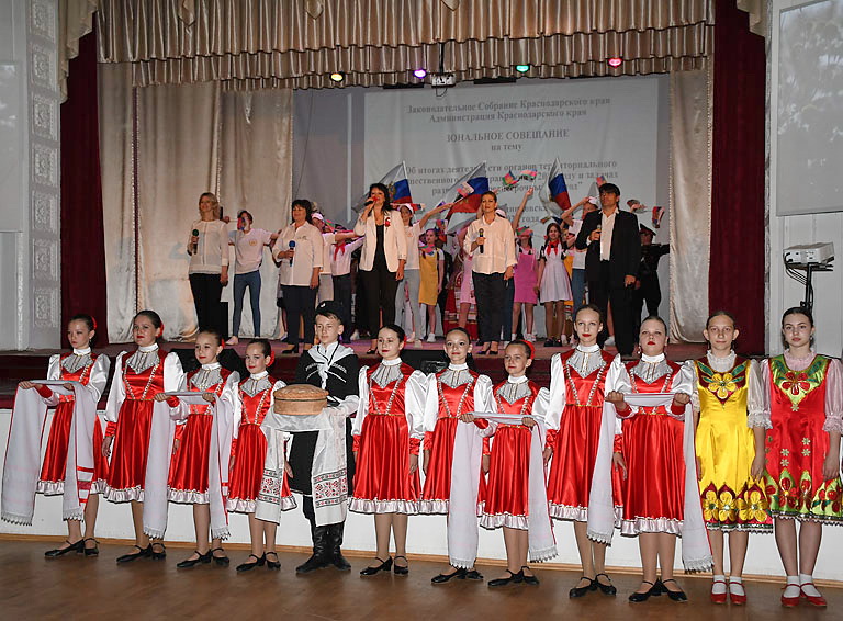 Представители органов ТОС Белореченского района получили награды краевого конкурса