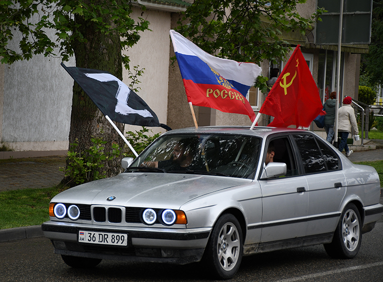 Автопробег в честь Дня Победы промчался по белореченским улицам