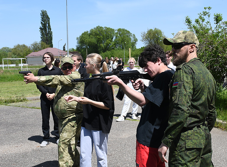 Воспитанники клуба «Осовец» из Белореченска приняли участие в праздничных мероприятиях
