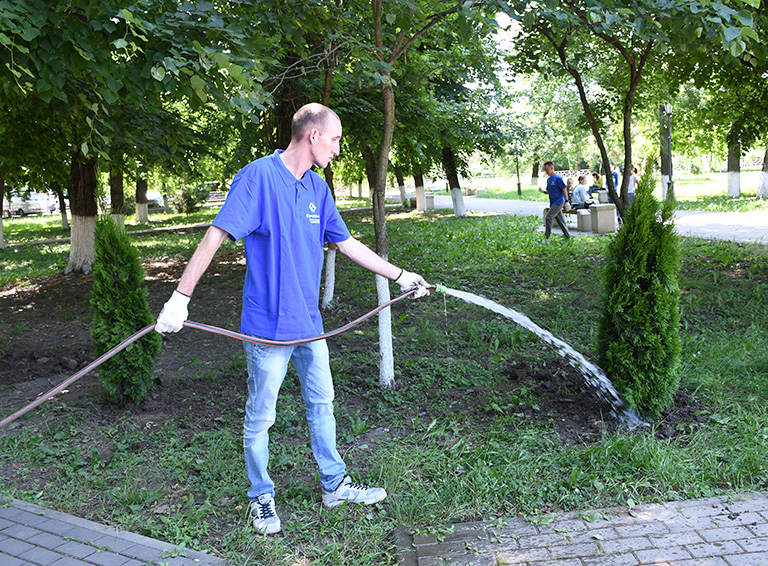 В парке Победы города Белореченска состоялась зеленая акция