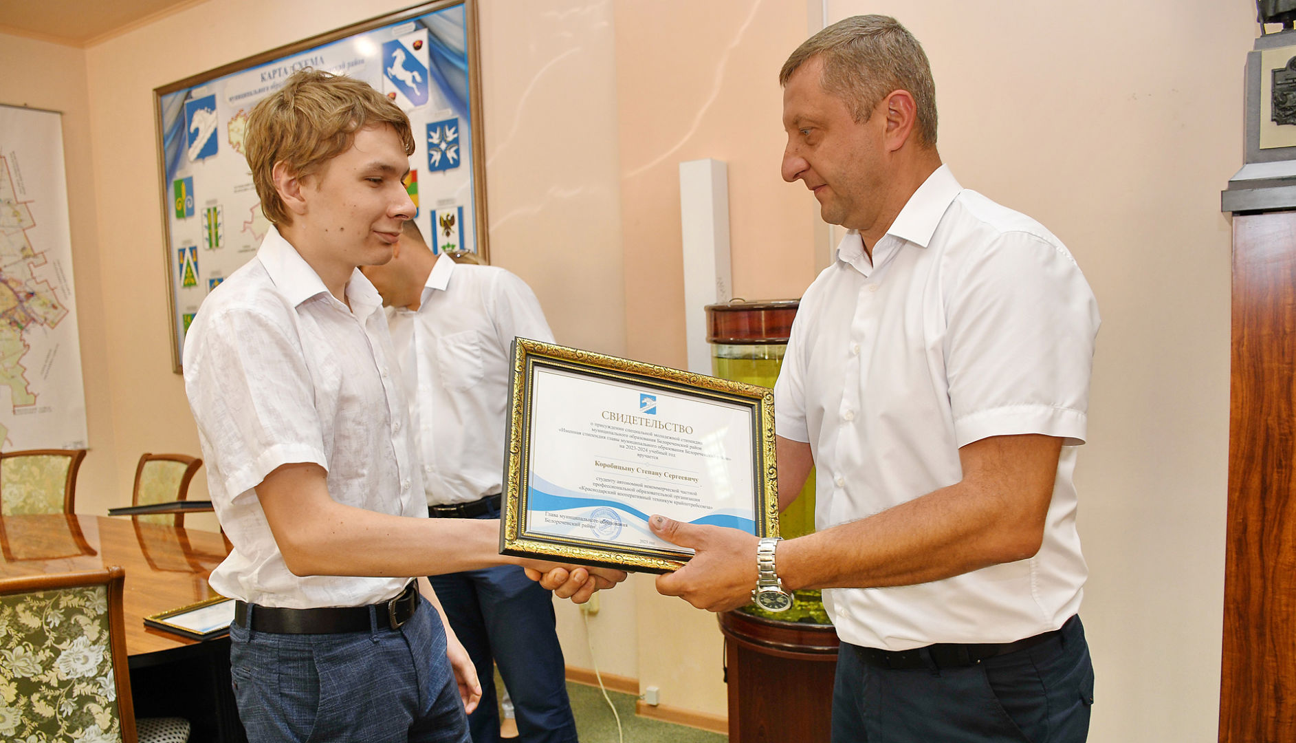 Пятнадцать белореченских студентов стали муниципальными стипендиатами