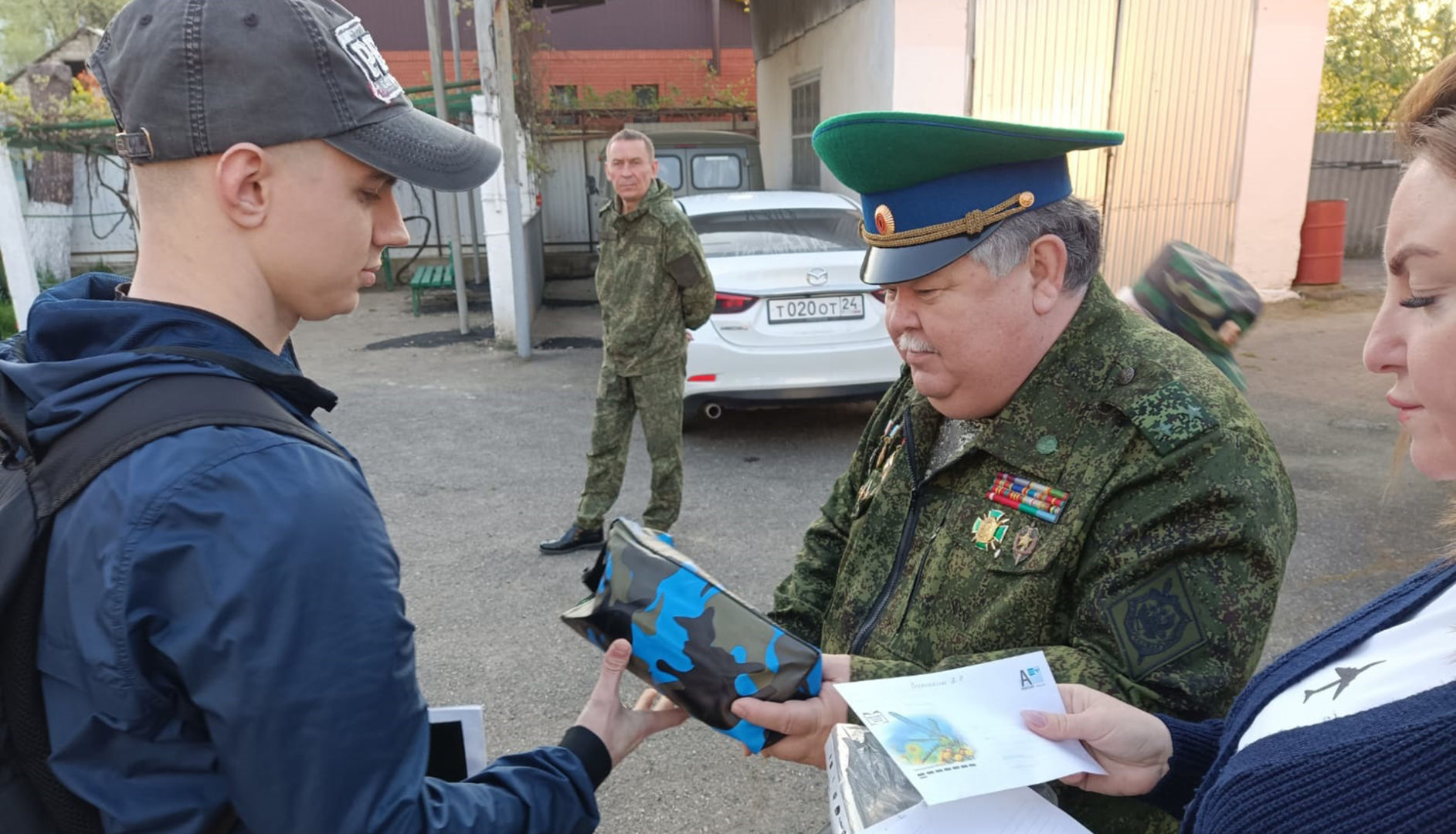 Первые 28 призывников Белореченского района отправились на срочную военную службу