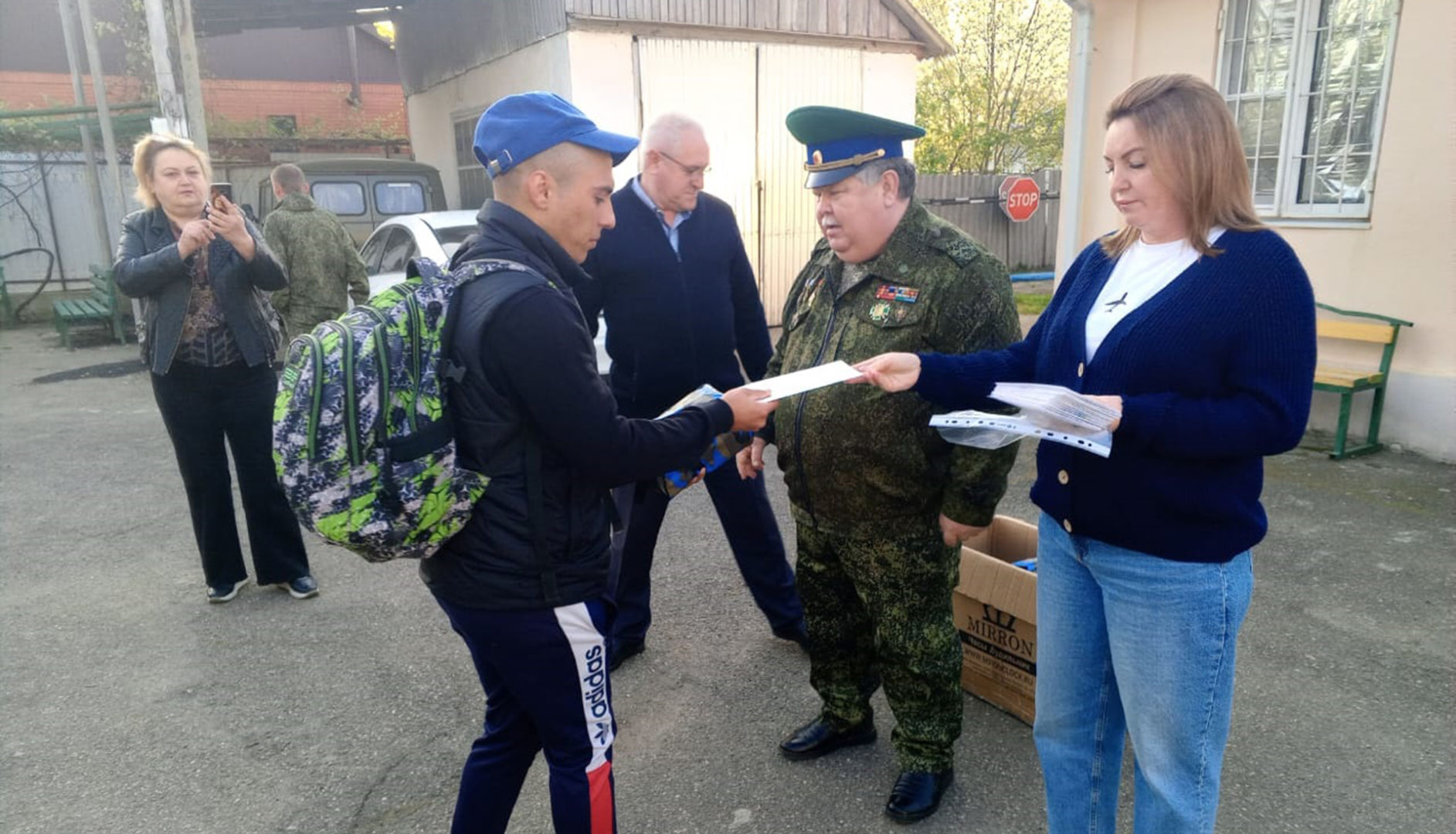 Первые 28 призывников Белореченского района отправились на срочную военную службу