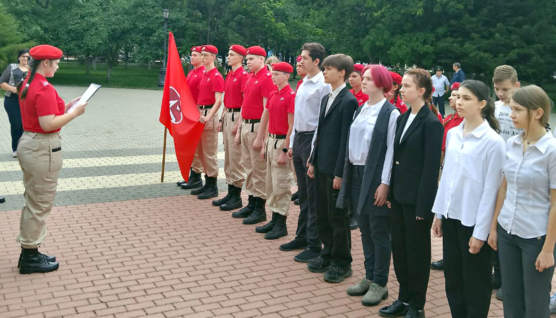Десять учащихся белореченских школ вступили в ряды Юнармии