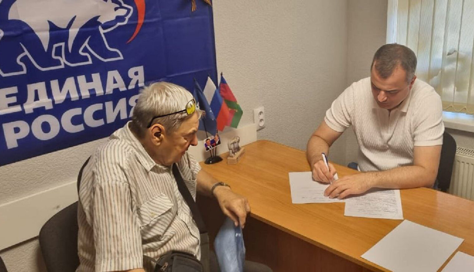 Алексей Косач рассмотрел обращения жителей на личном приеме в Белореченске