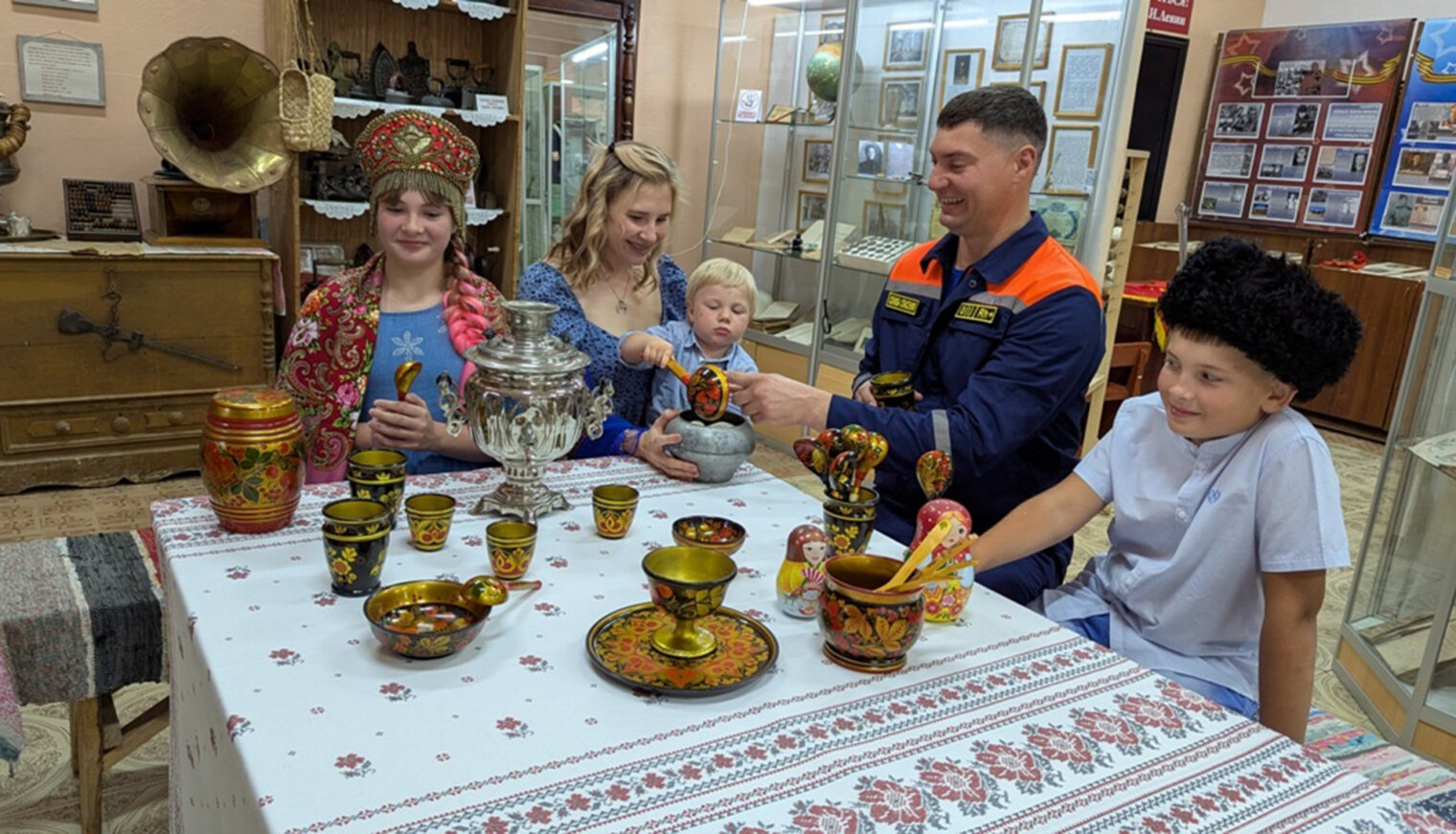 В музее Белореченска проходит семейная акция «Семья – крепость, служение, долг»