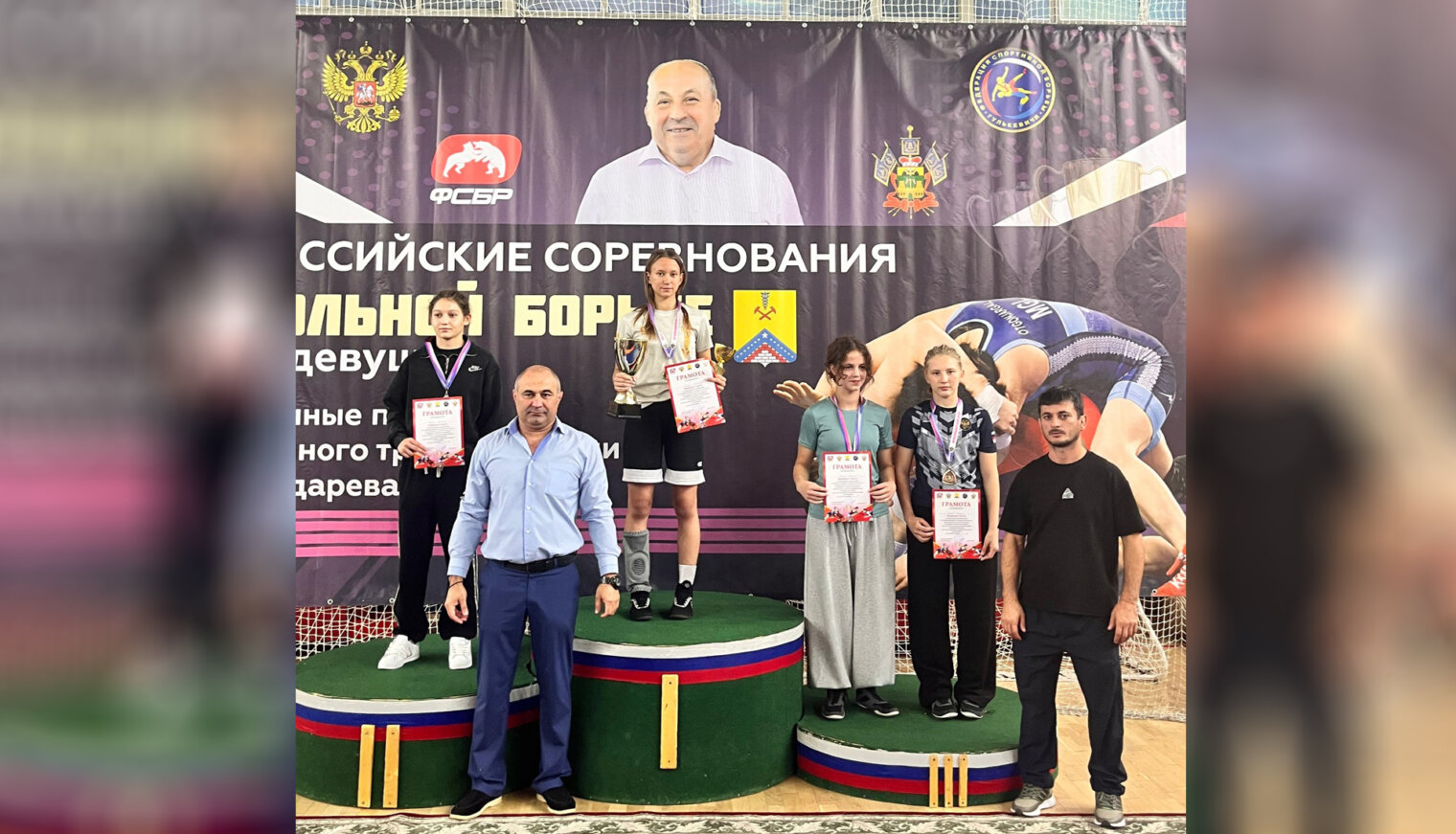 Белореченские борцы взяли бронзу всероссийского турнира