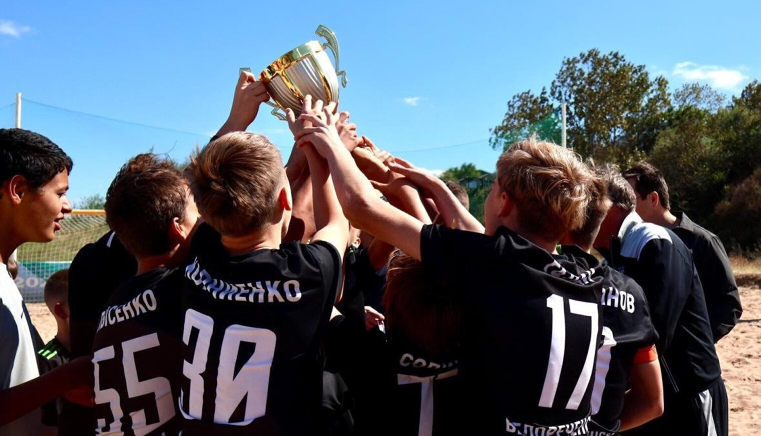 Юные белореченские футболисты – чемпионы детской лиги кубка ОТЭКО-2025