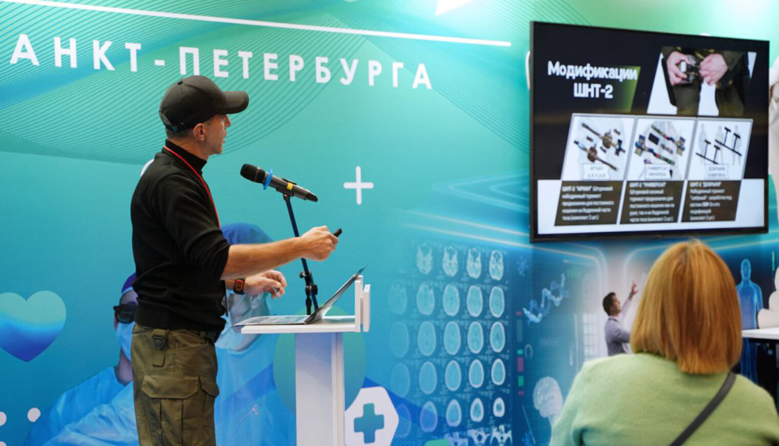 Белореченец Михаил Марусов стал участником военной специализированной выставки