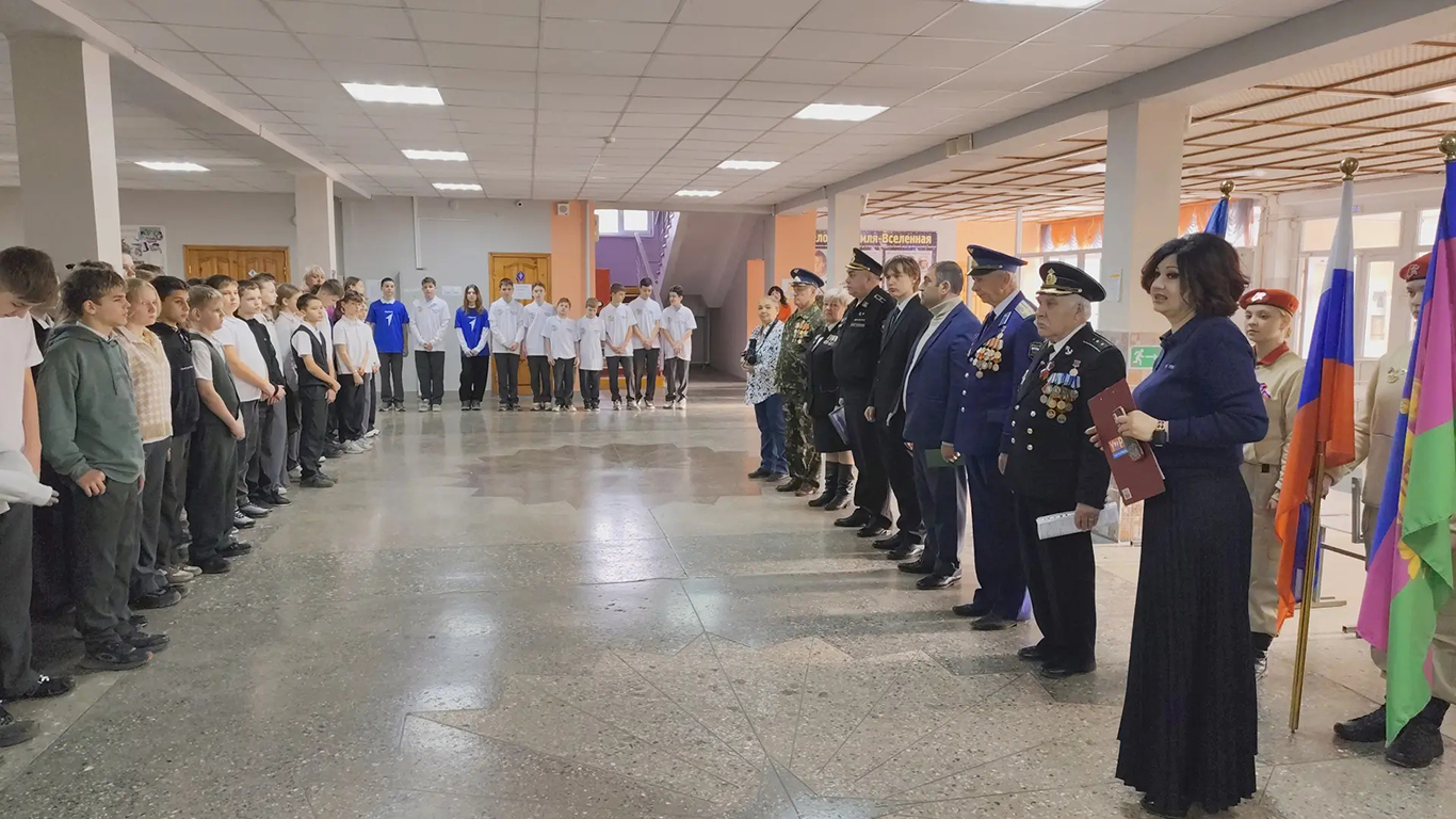 В Белореченской школе №8 прошла акция «Подарок солдату»