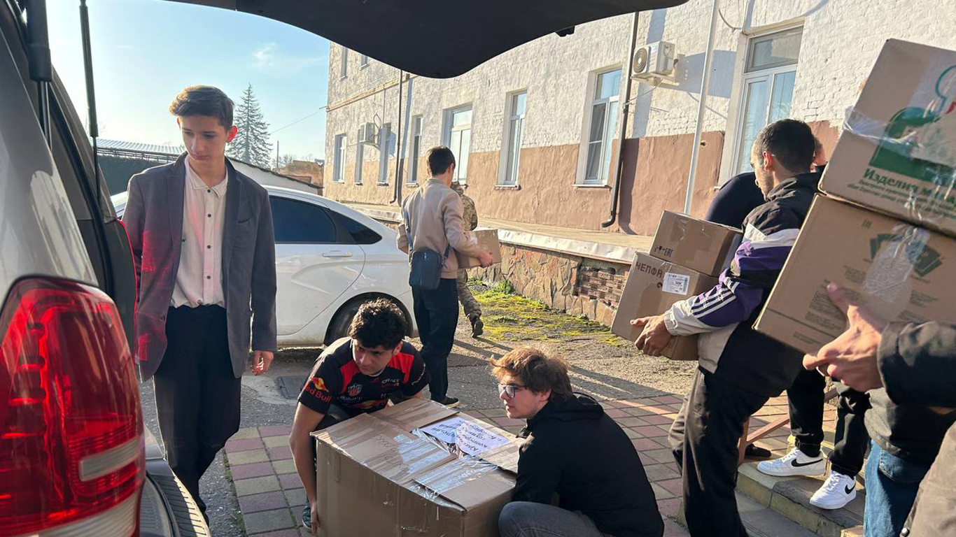Кооперативный техникум Белореченска вновь поддержал бойцов СВО