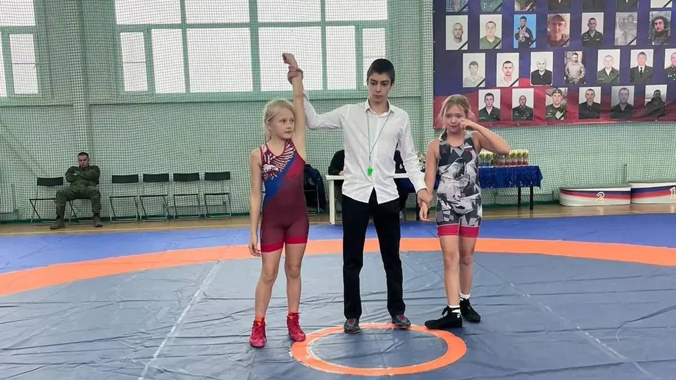 Медали белореченских борцов