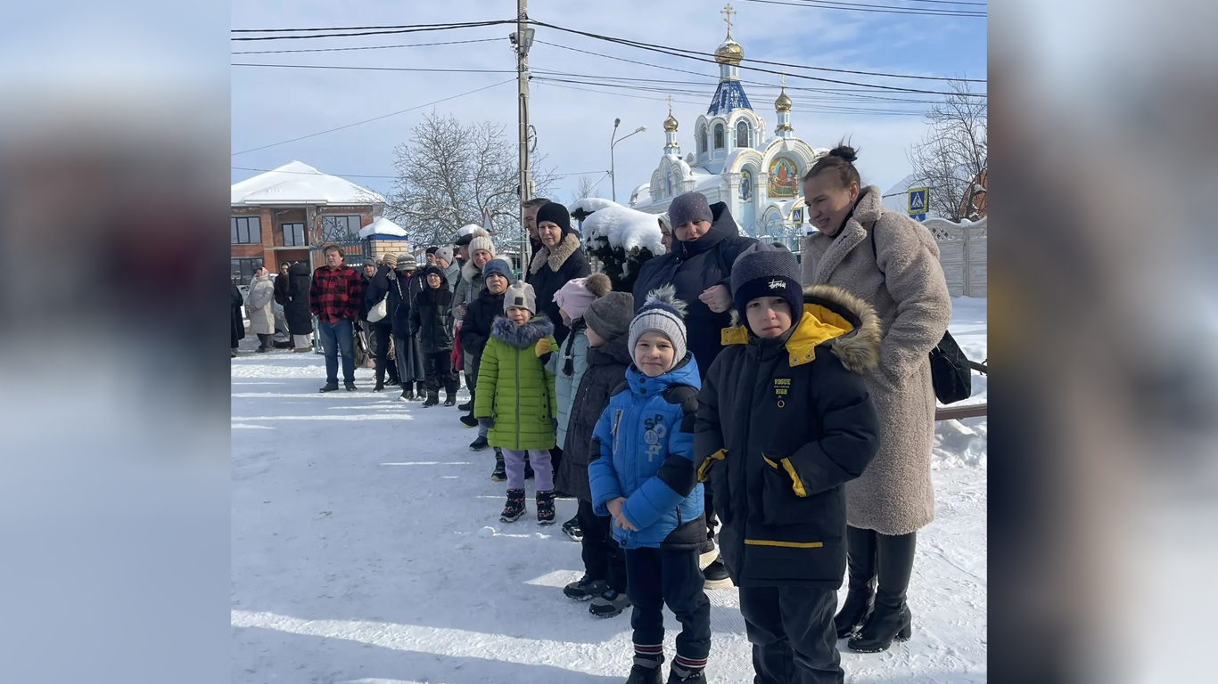 Воспитанники белореченского детсада на Крещение пошли в храм