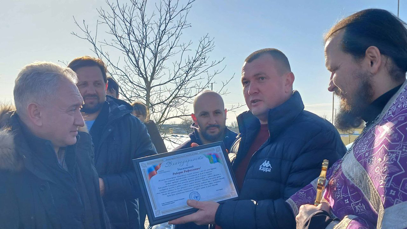 В посёлке Садовом освятили поклонный крест