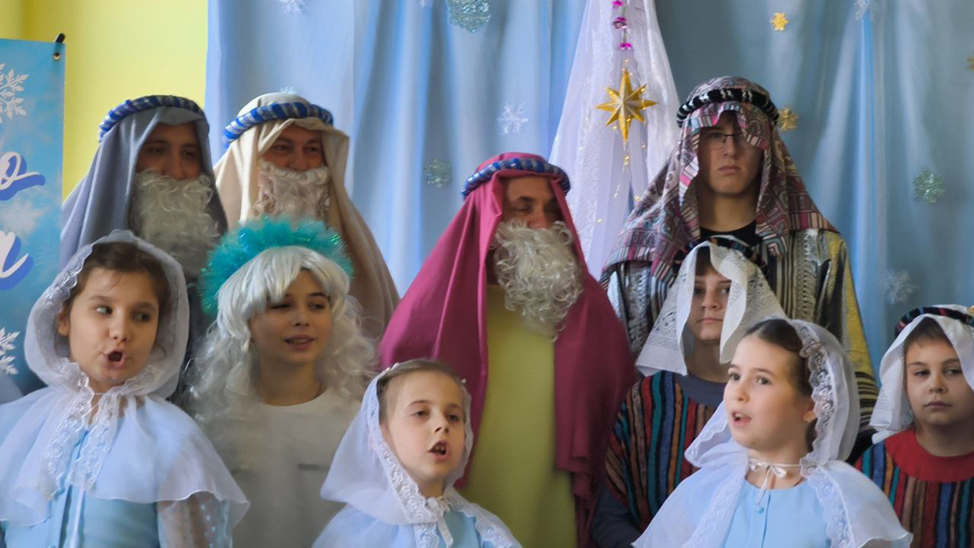 В православных приходах Белореченского благочиния отпраздновали Рождество