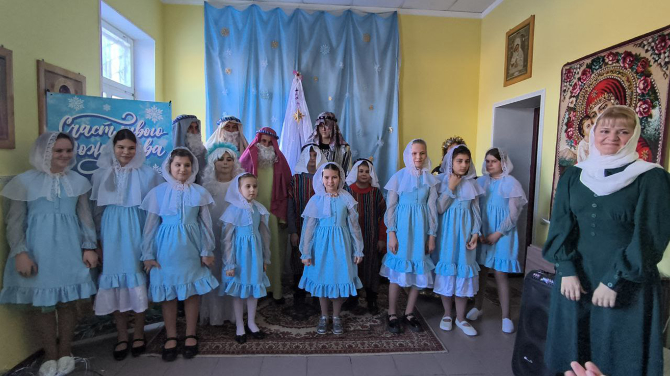 В православных приходах Белореченского благочиния отпраздновали Рождество
