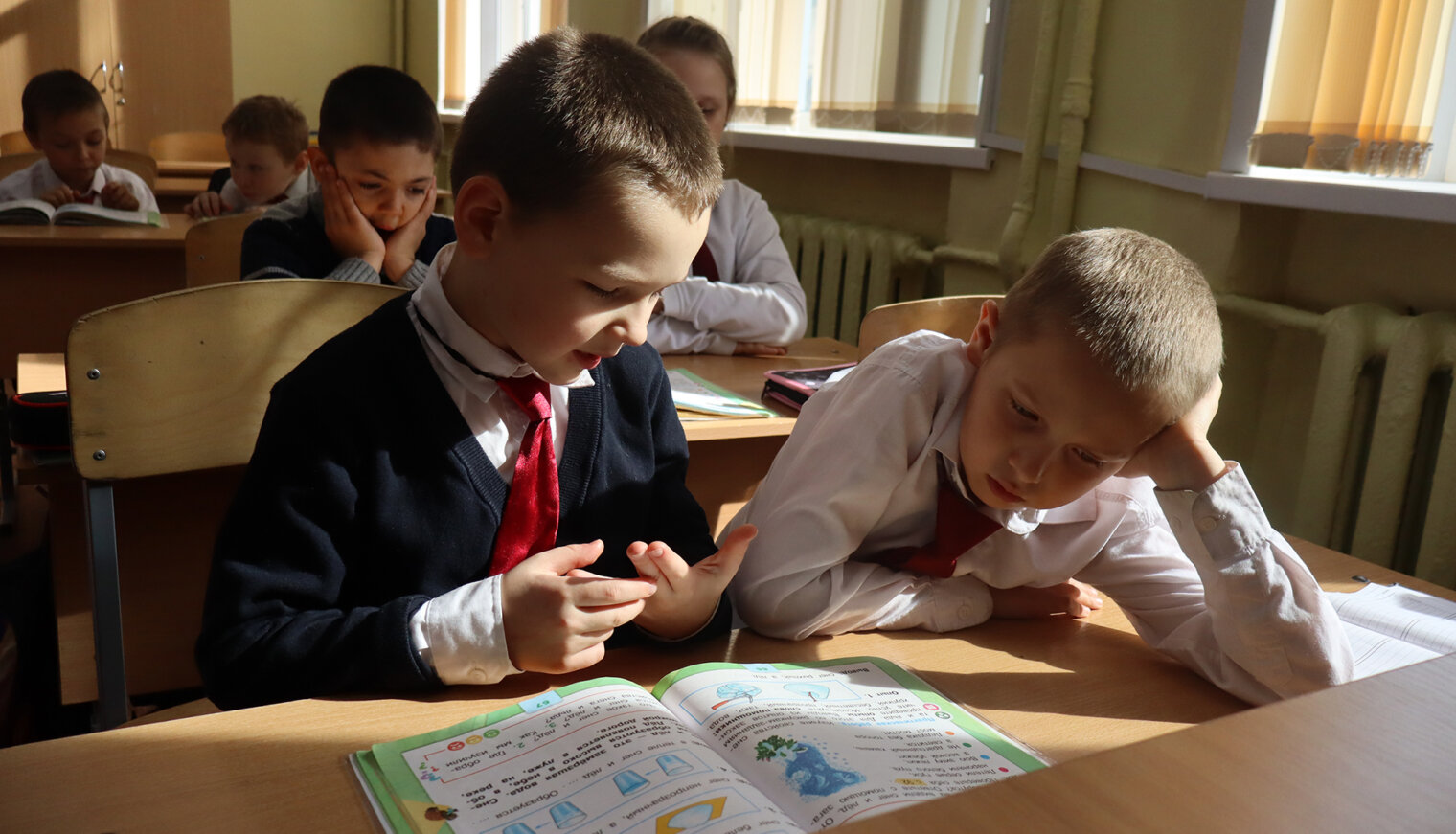 Белореченская учитель начальных классов о том, как свои стены помогают