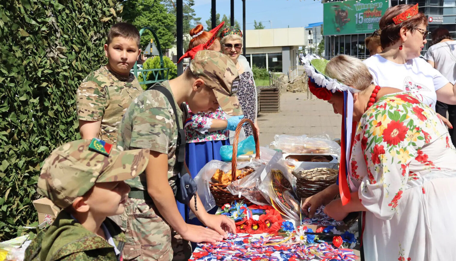 Волонтёры «Клуба Рукоделия» устроили в Белореченске фестиваль добра