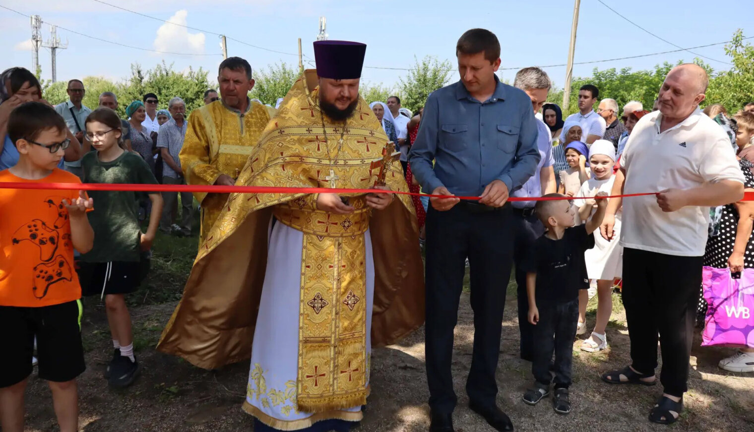 В посёлке Южном состоялось открытие спортивной площадки