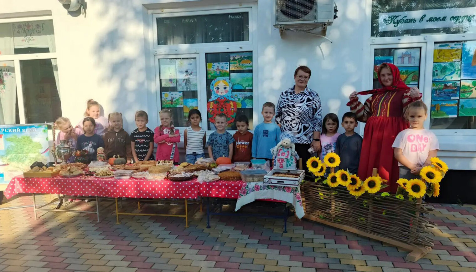 «Мосты дружбы»: как детский сад в Великовечном превратил малышей в казачат и юных историков